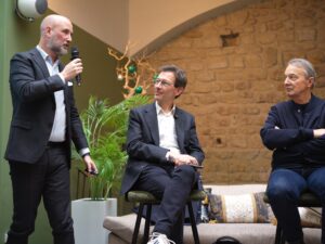 B00251073FR1764411598