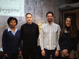 B00252423FR1764422278