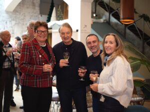 B00252433FR1764422384