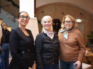 B00252673FR1764423797